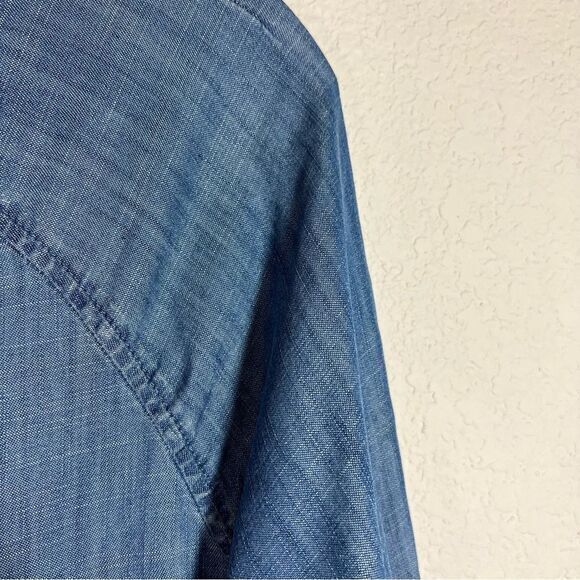 American Eagle Outfitters Blue Denim Chambray Zip Up Jacket Women's Small - Picture 3 of 6